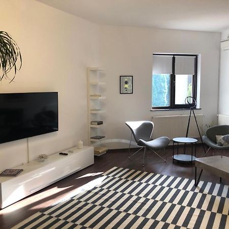 La Tuya Deluxe Villa Iasi Exterior foto