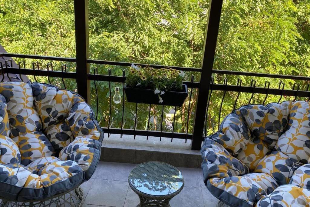 La Tuya Deluxe Villa Iasi Exterior foto